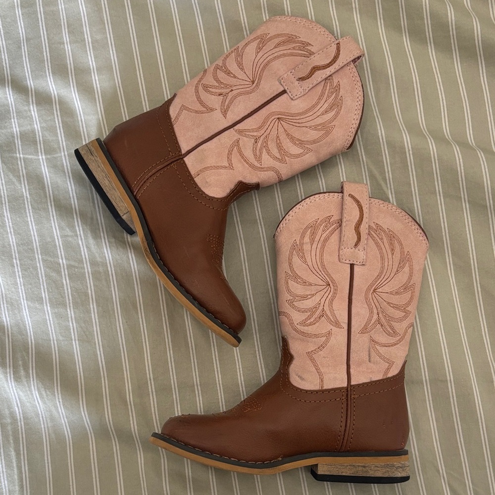 Rollda Pink and Brown Western Boots - Picture 2 of 9